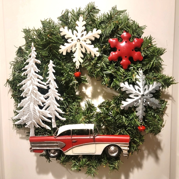 Winter 1956 Chevy Wreath Tin Trees Snowflake - Picture 6 of 6